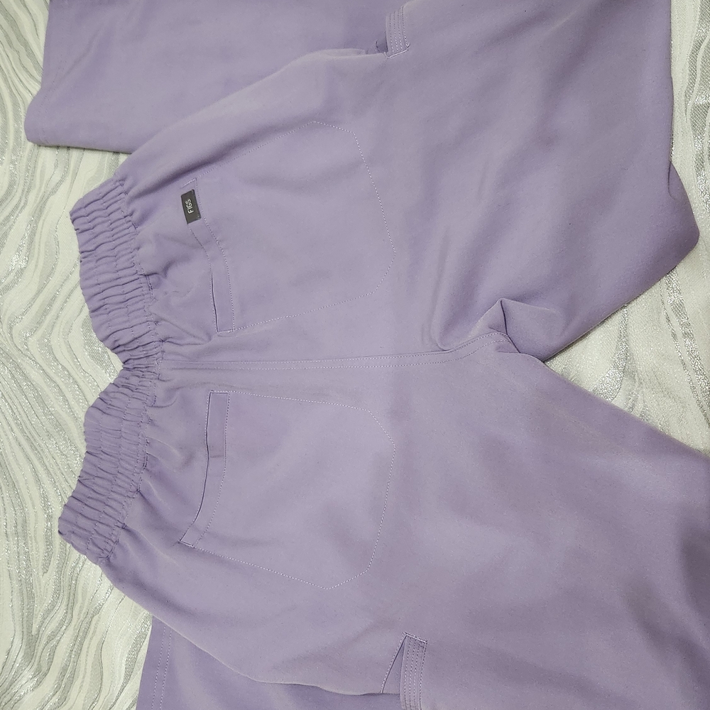 Figs Skinny Scrub Pants - Lavander Dew Color